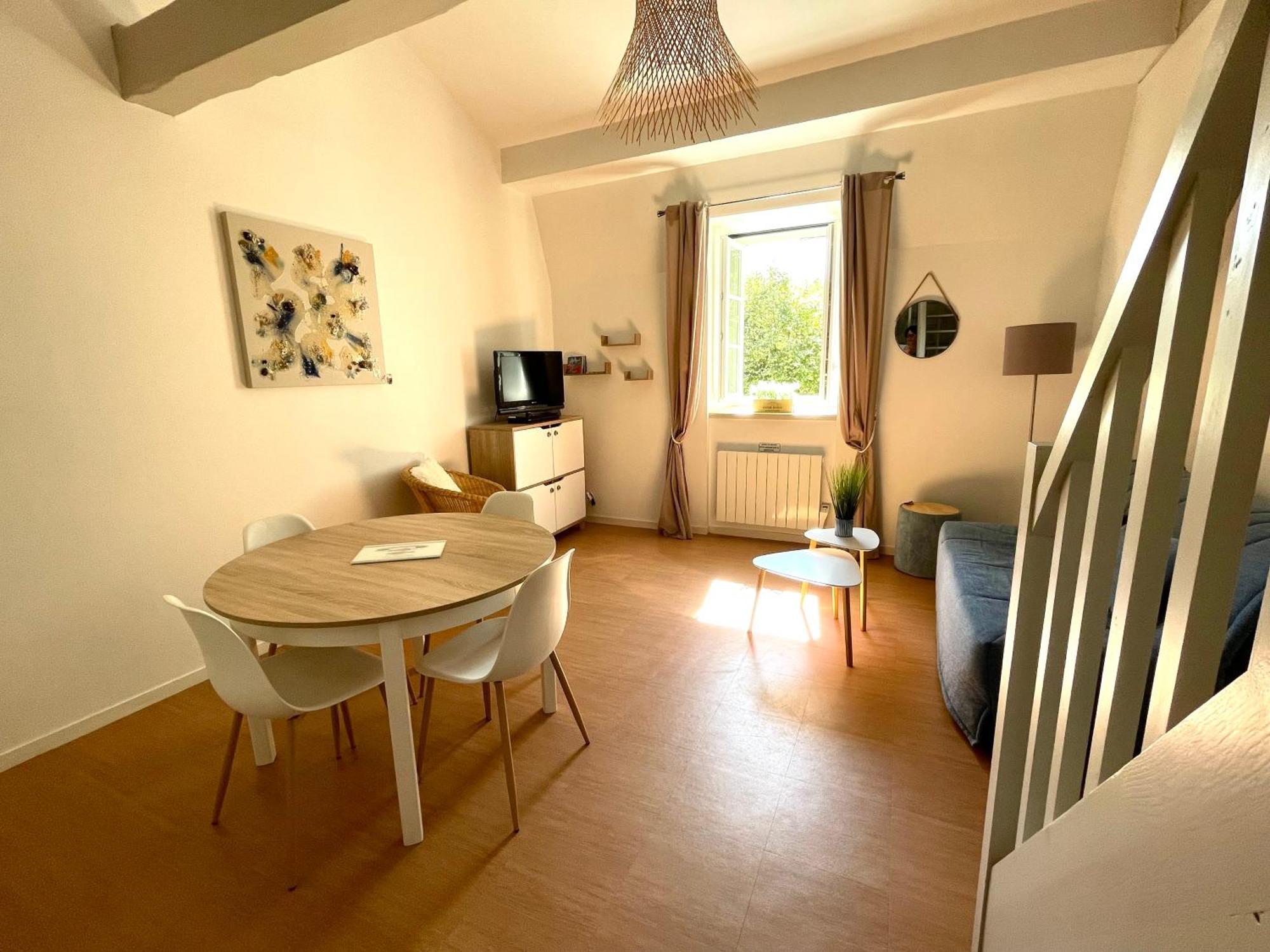 Proche Cure Thermale ,2 Couchages 160, Duplex 39M2 Rochefort  Exterior foto